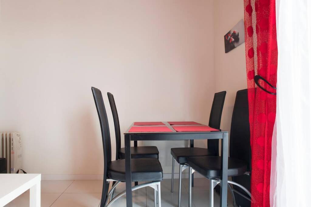 Palavas Les Flots 2 Bedrooms Air-Conditioned 100 Meters From The Beach Bagian luar foto